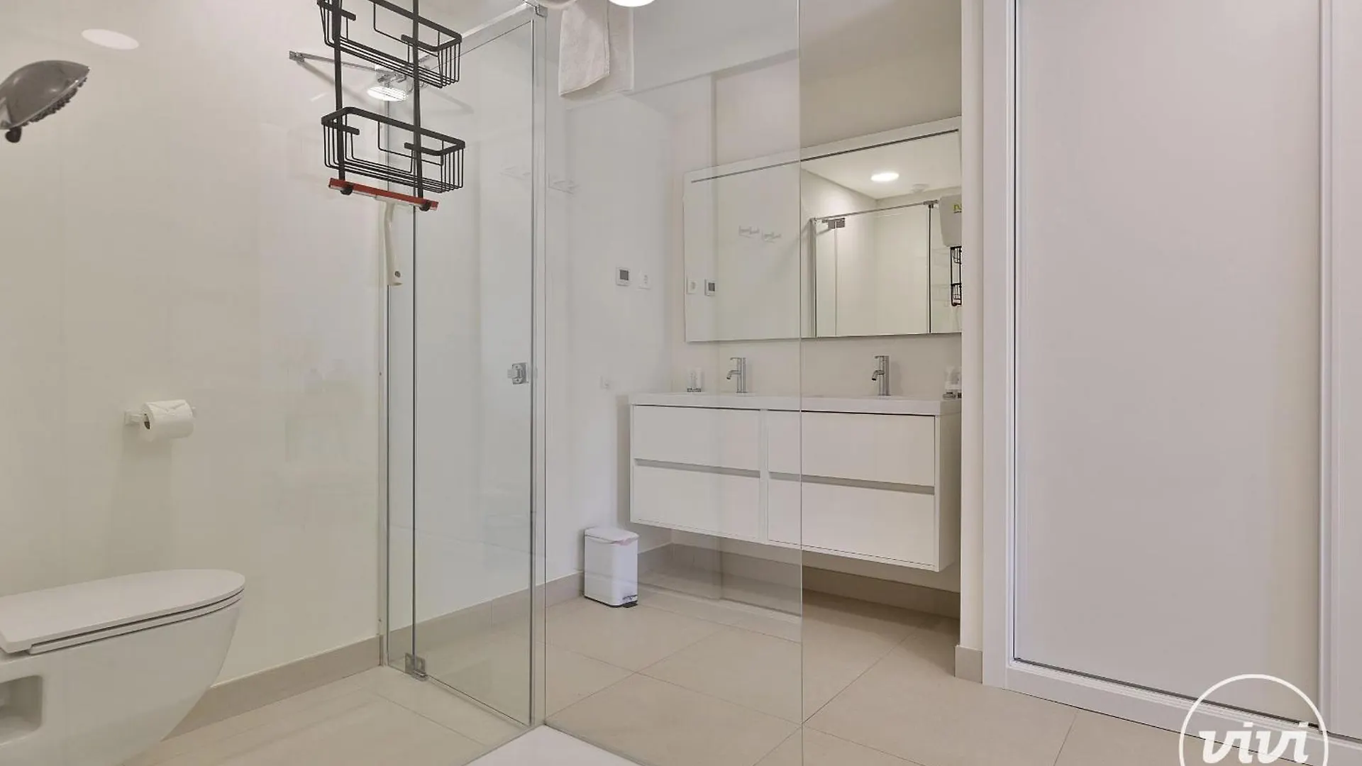 Vivi Homes - La Paz Sauna, Gym & Pool Sitio de Calahonda