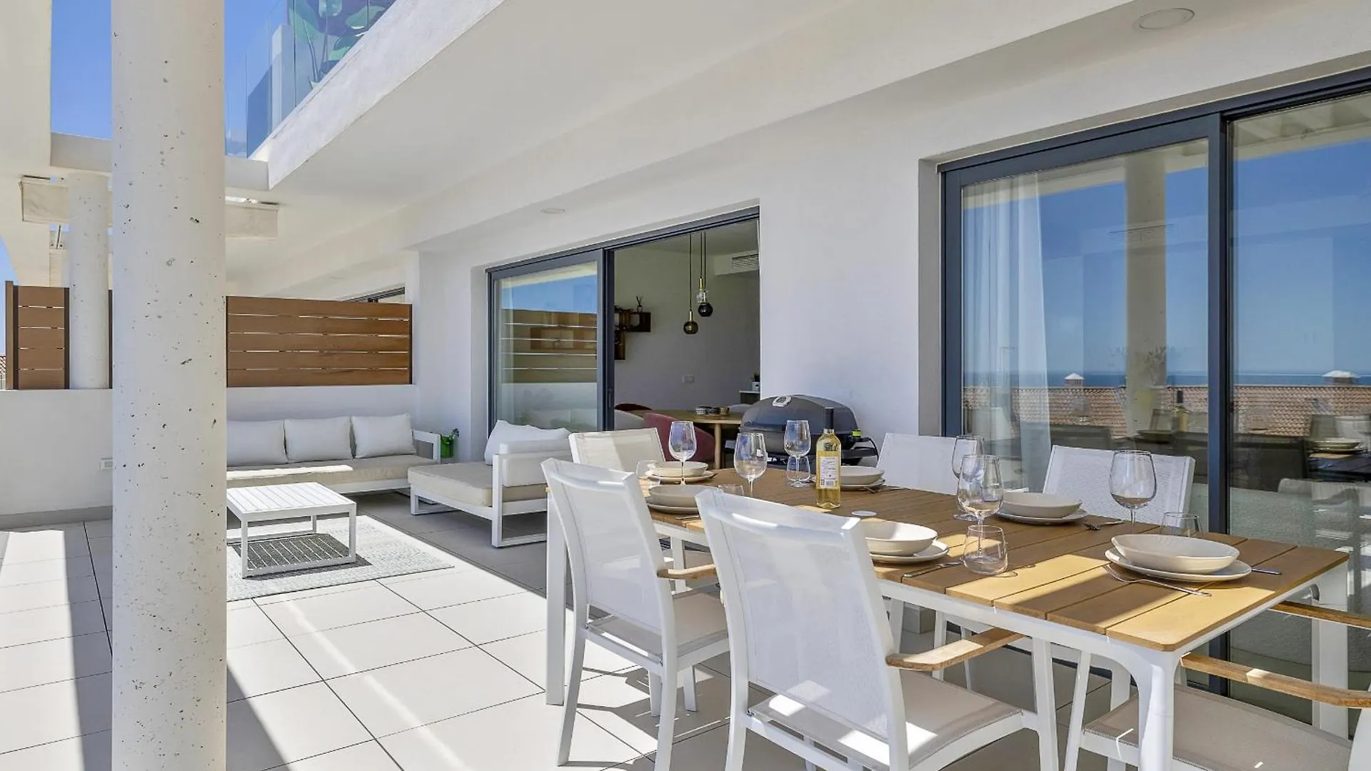 Vivi Homes - La Paz Sauna, Gym & Pool Sitio de Calahonda Spanien