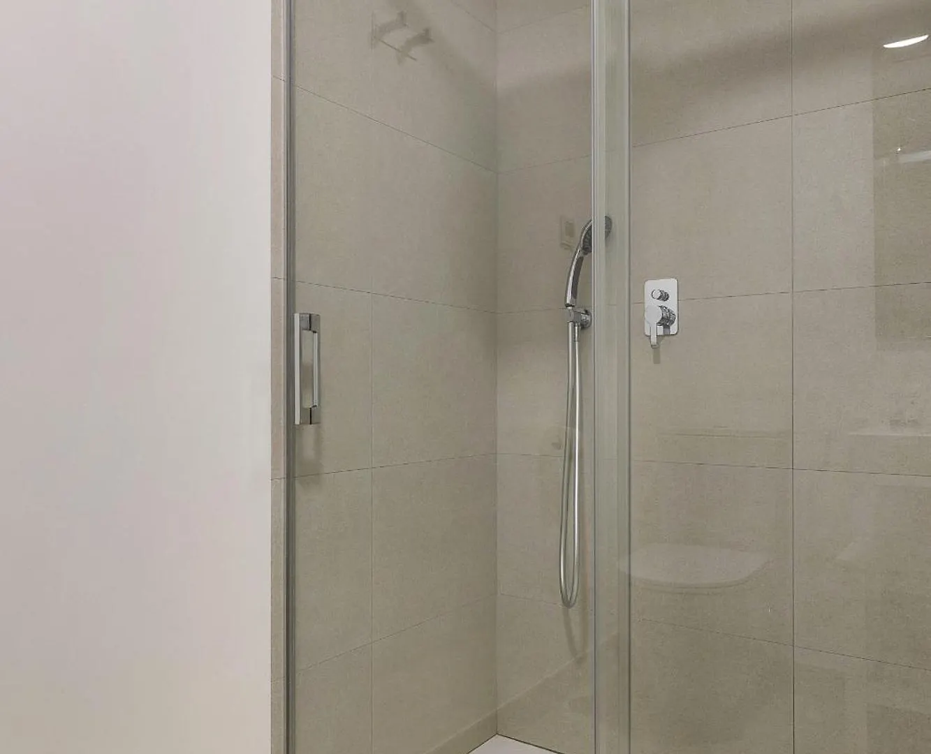 Vivi Homes - La Paz Sauna, Gym & Pool Sitio de Calahonda