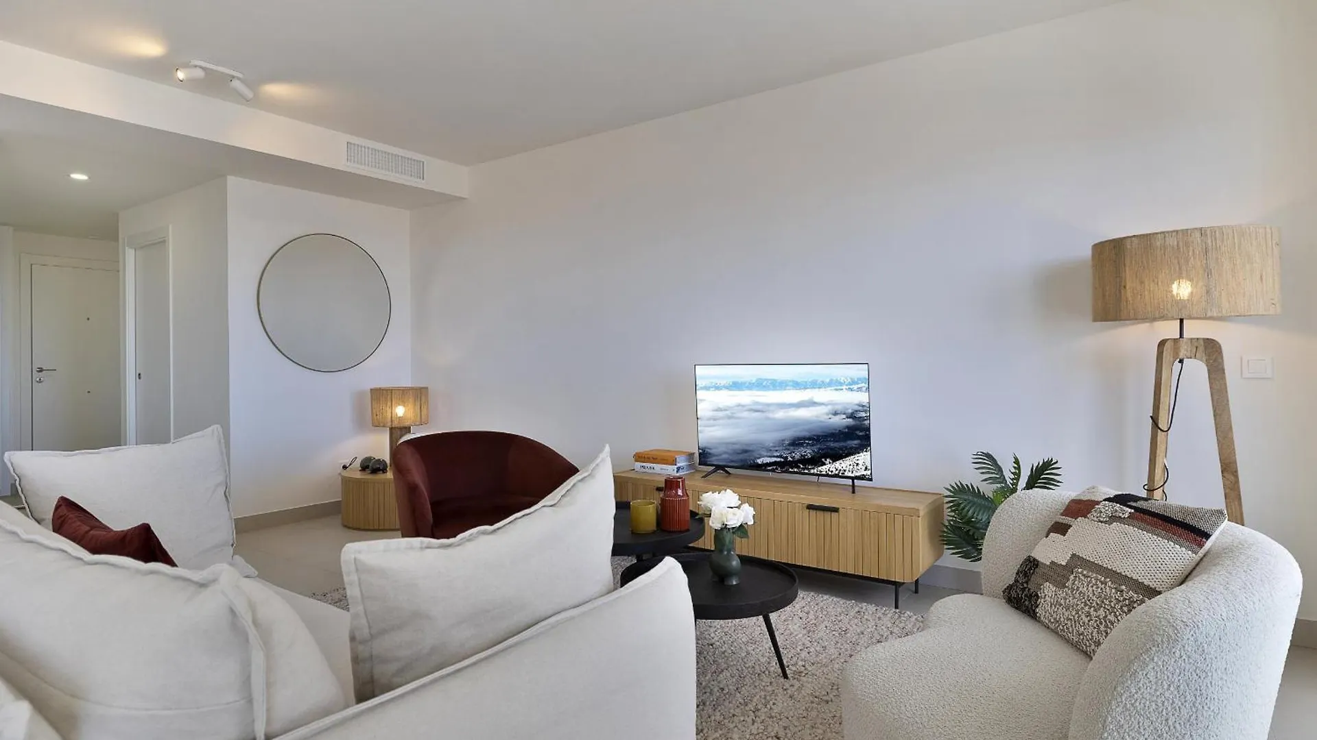 Vivi Homes - La Paz Sauna, Gym & Pool Sitio de Calahonda 0*,